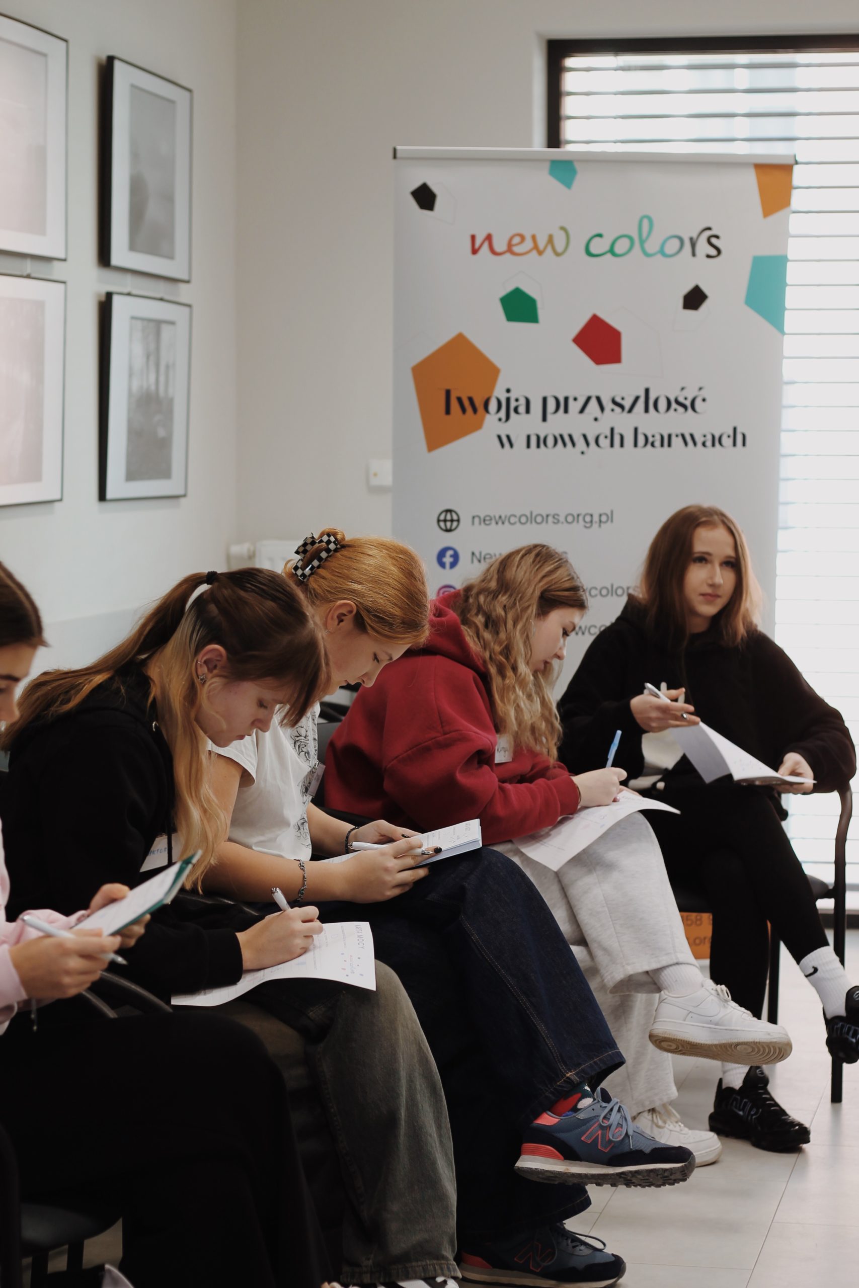 Emocje jak kontrolki w samochodzie – kolejne warsztaty w projekcie New Colors 22-23.11.2025